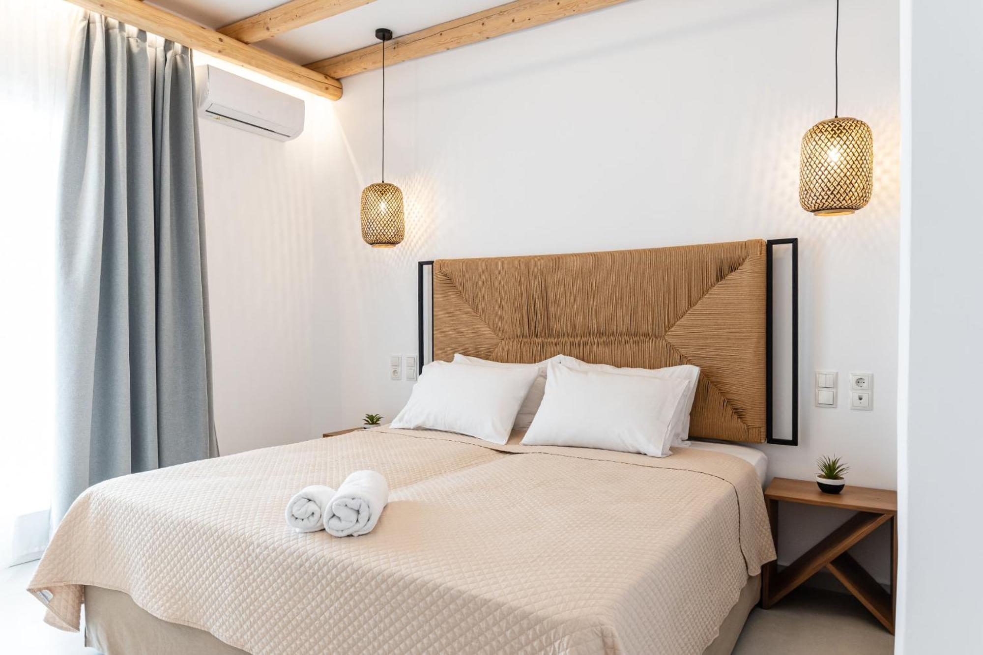 Birikos Hotel & Suites Agios Prokopios  Buitenkant foto